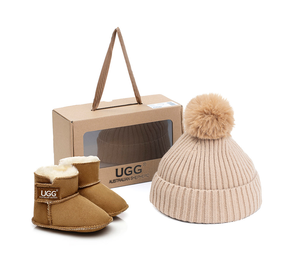 AUSTRALIAN SHEPHERD® UGG Boots Baby Bootie Pom Pom Beanie Gift Set